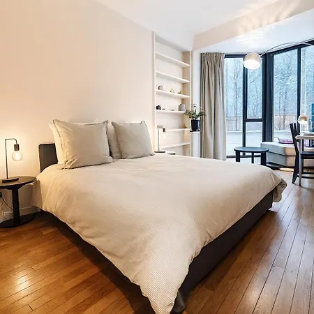 Apartment Elegant And Cozy Place De La Madeleine 8eme Paris